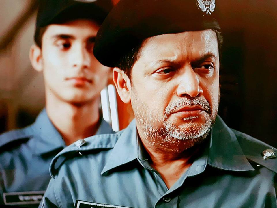 ---